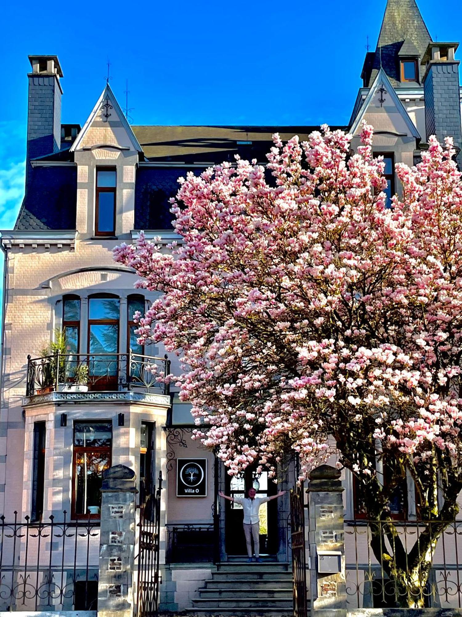 Homestay Villa O Virton Buitenkant foto